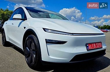 Внедорожник / Кроссовер Tesla Model Y 2025 в Днепре