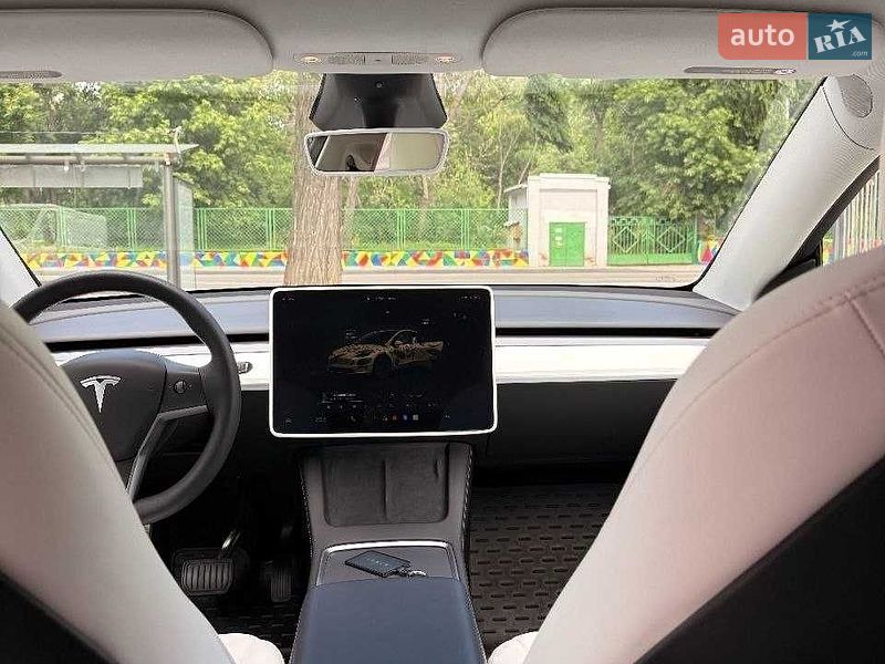 Внедорожник / Кроссовер Tesla Model Y 2024 в Харькове фото 9 Внедорожник / Кроссовер Tesla Model Y 2024 в Харькове