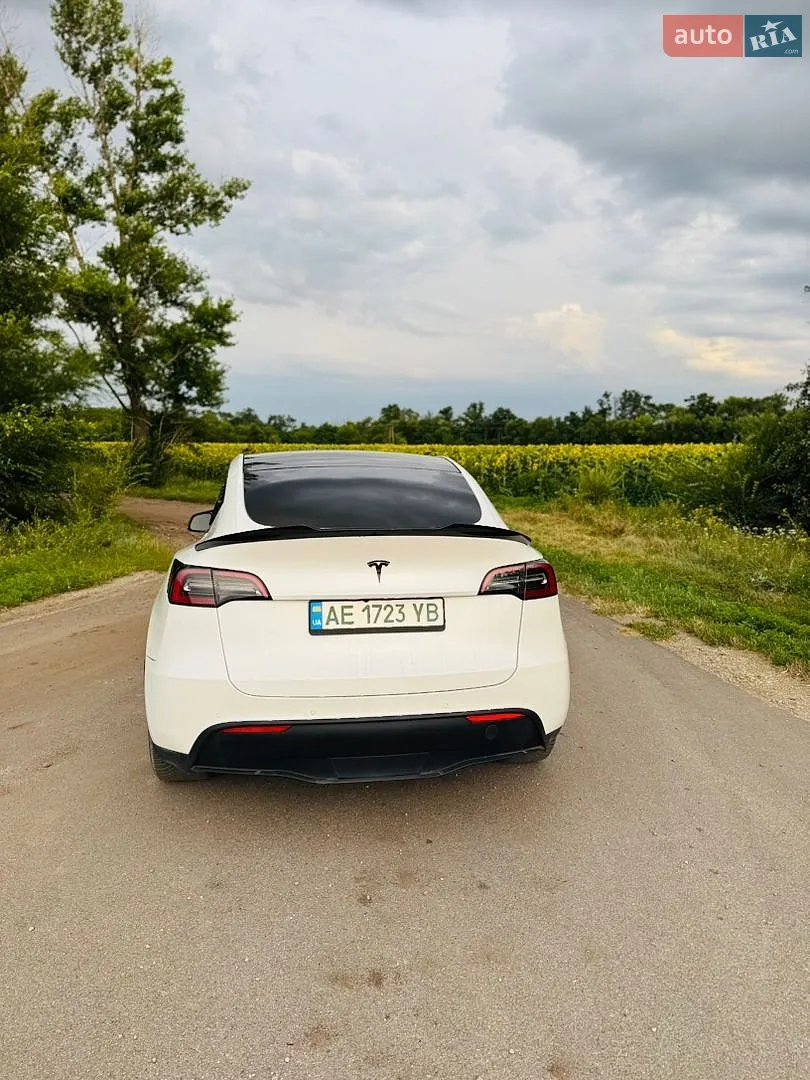 2021 Tesla Model Y - мініатюра 11