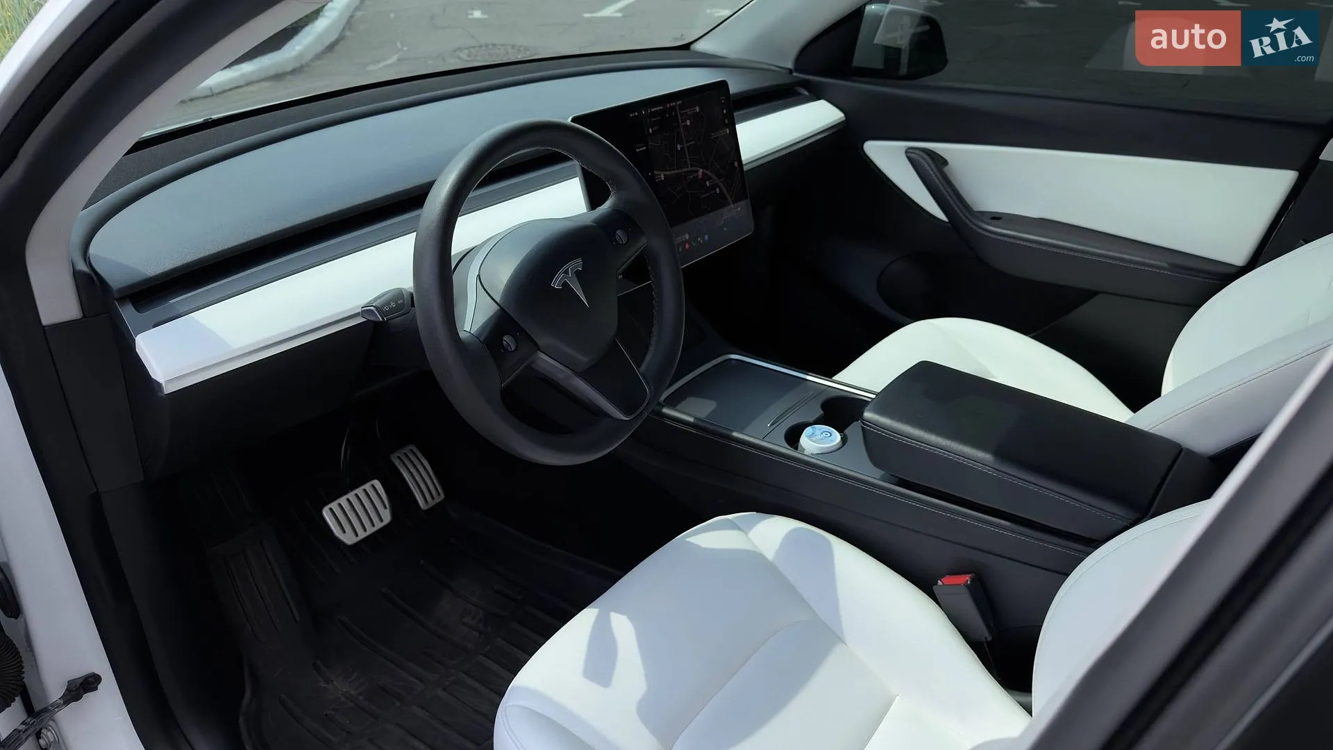 2021 Tesla Model Y - мініатюра 21