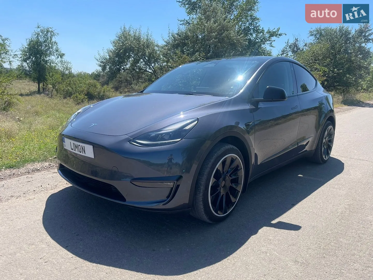 2023 Tesla Model Y - мініатюра 3