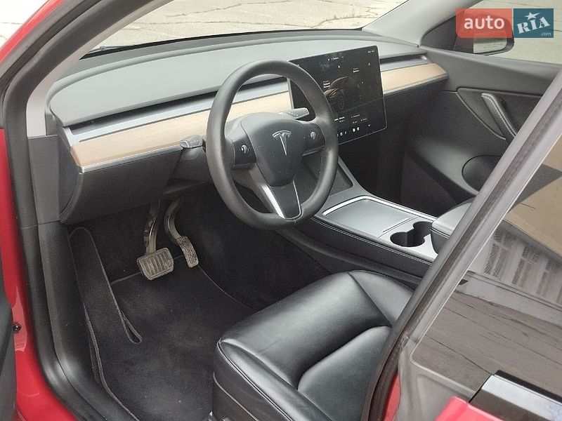 Позашляховик / Кросовер Tesla Model Y 2022 в Харкові
