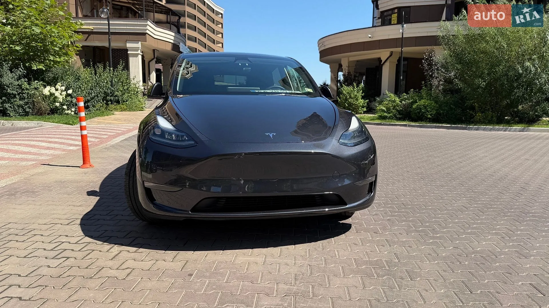 2024 Tesla Model Y - мініатюра 23