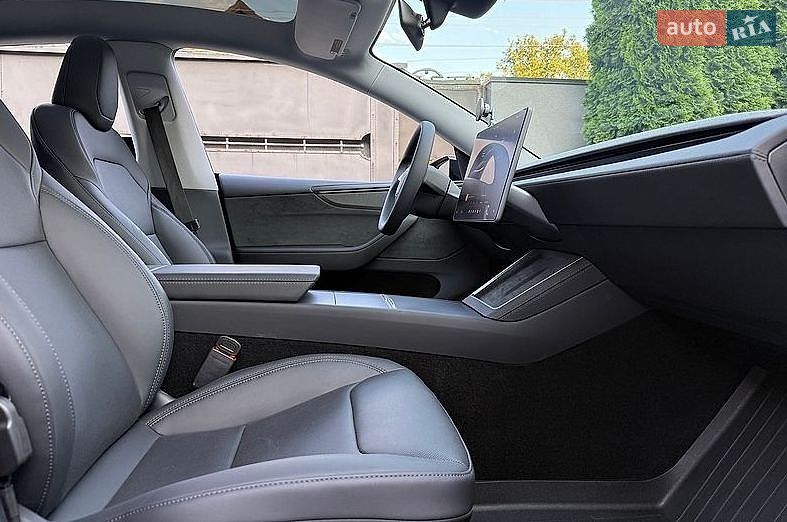 Позашляховик / Кросовер Tesla Model Y 2025 в Одесі