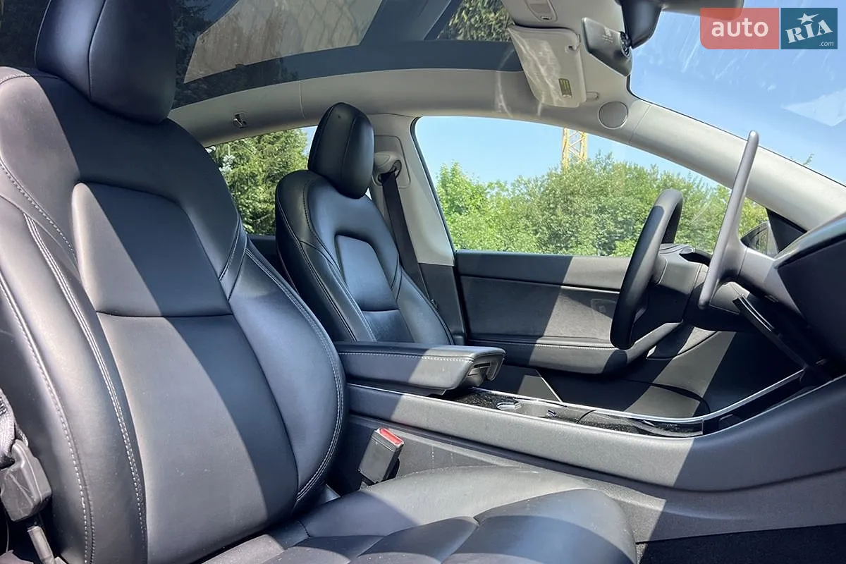 2020 Tesla Model Y - мініатюра 17