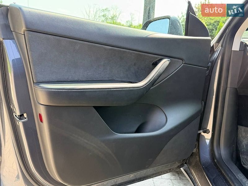 Внедорожник / Кроссовер Tesla Model Y 2020 в Львове фото 10 Внедорожник / Кроссовер Tesla Model Y 2020 в Львове