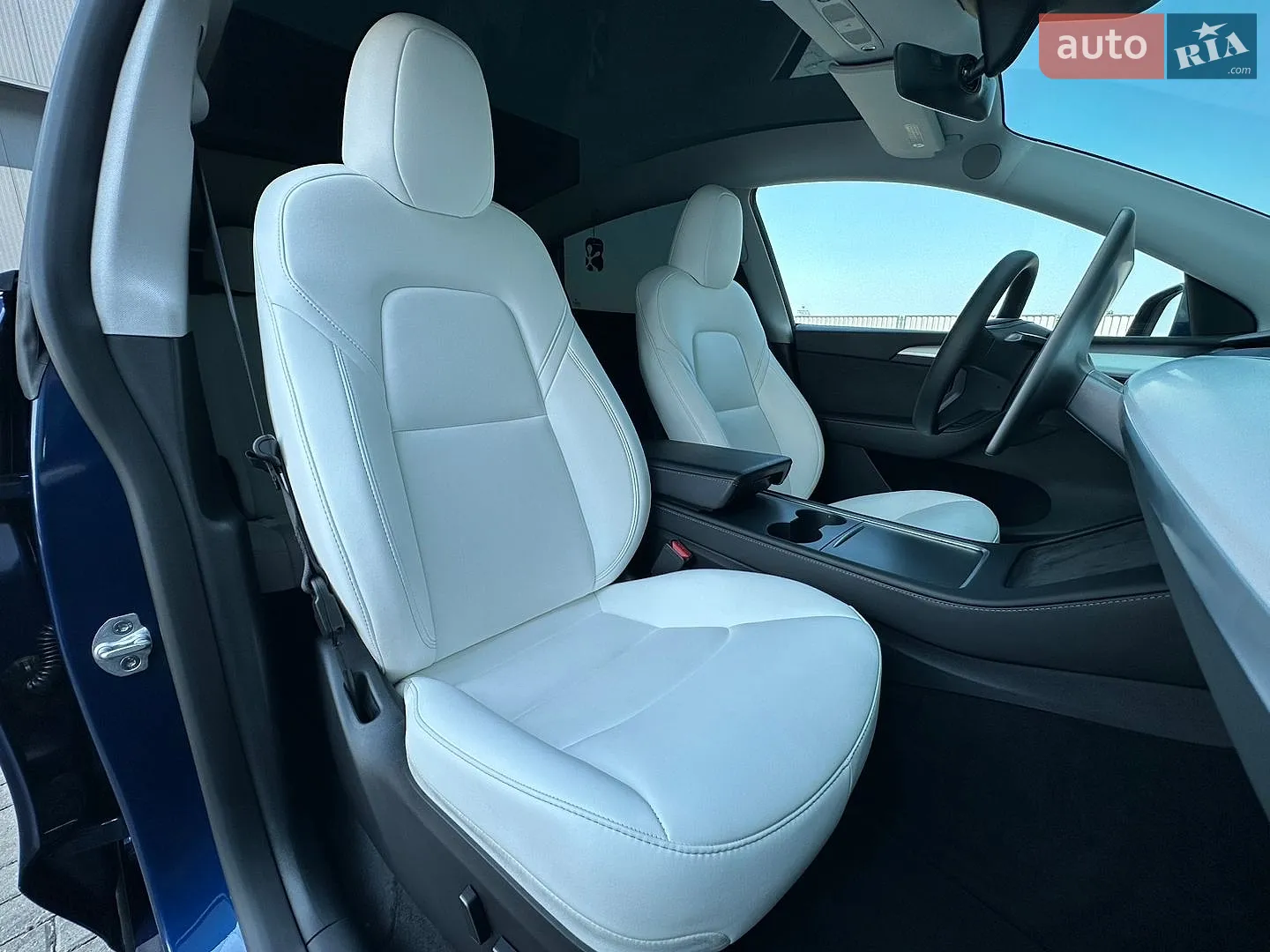 2023 Tesla Model Y - мініатюра 47