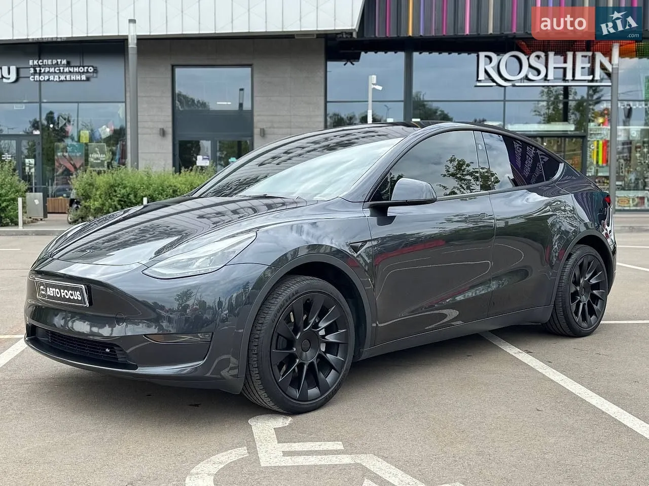 2024 Tesla Model Y - мініатюра 4