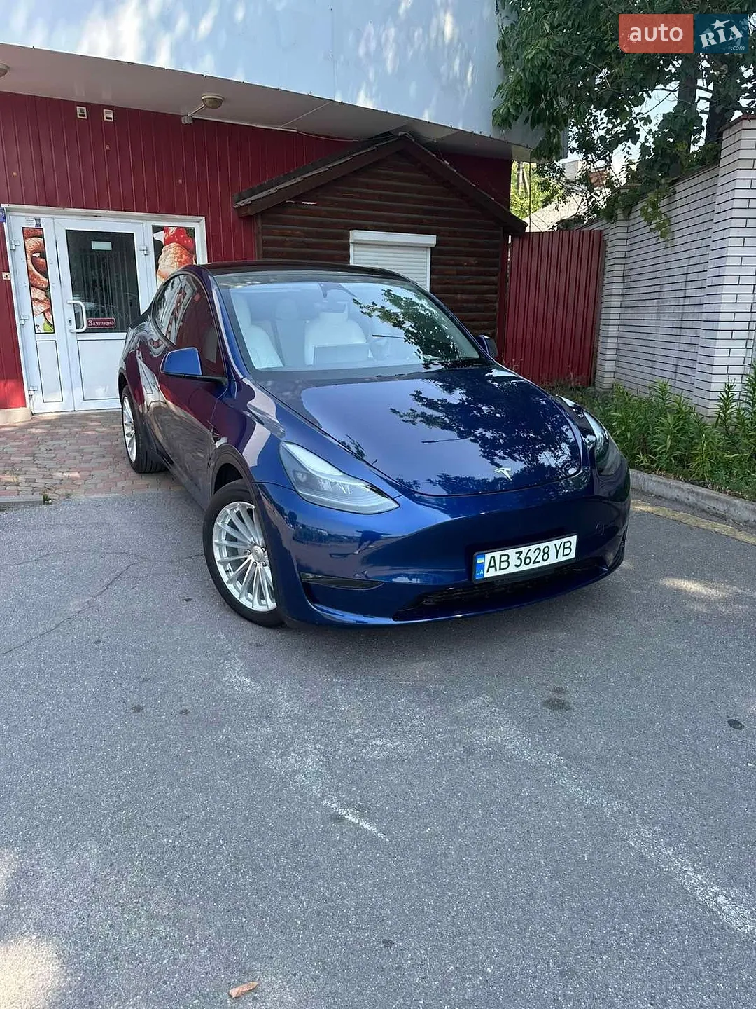 2023 Tesla Model Y - мініатюра 3