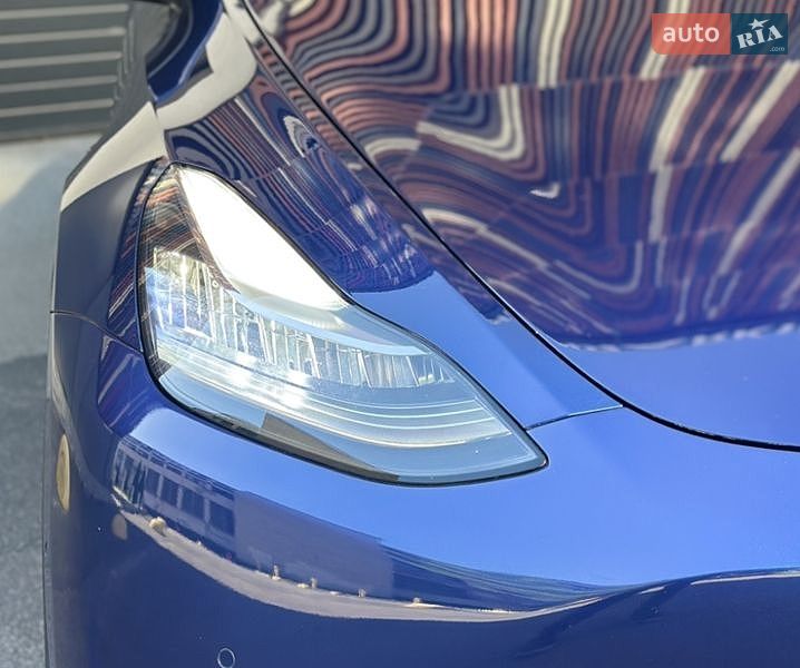 Внедорожник / Кроссовер Tesla Model Y 2021 в Львове