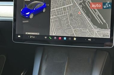 Внедорожник / Кроссовер Tesla Model Y 2021 в Львове