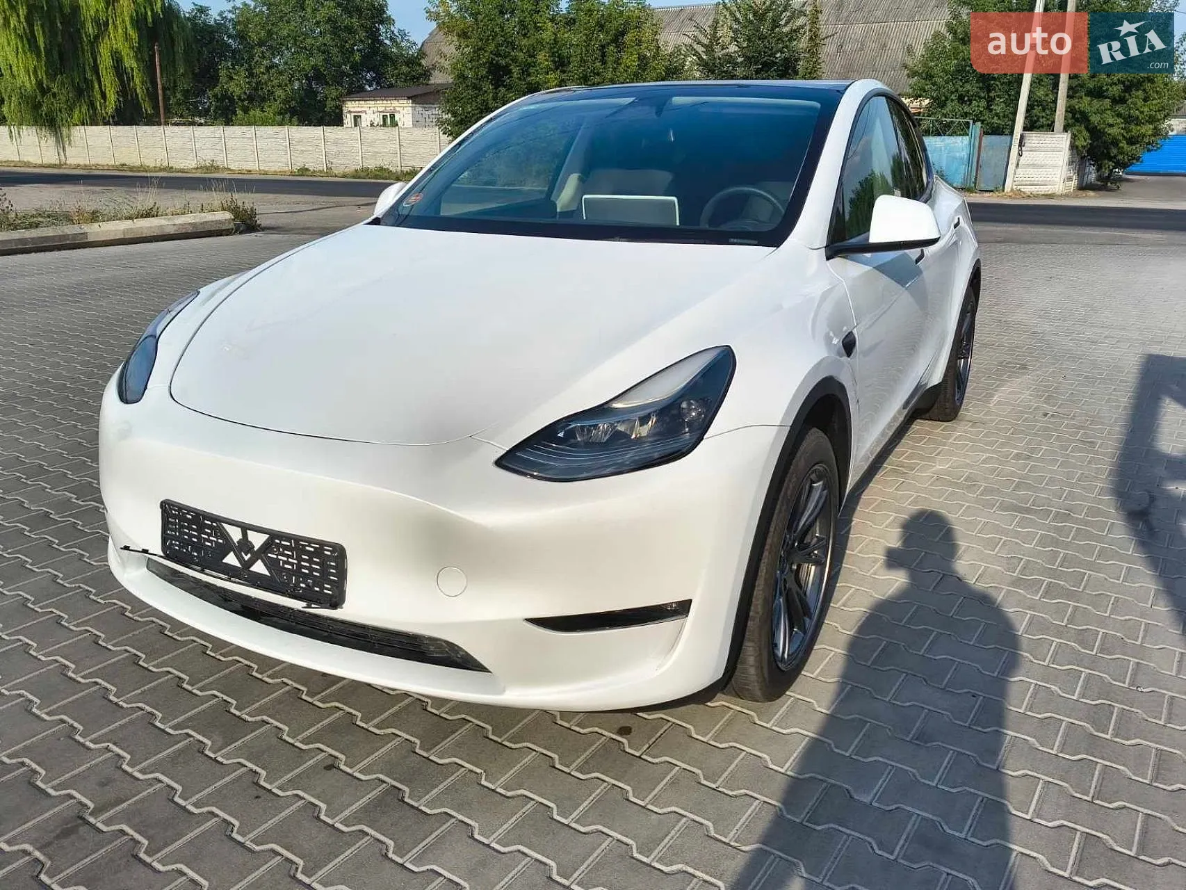 2024 Tesla Model Y - мініатюра 23
