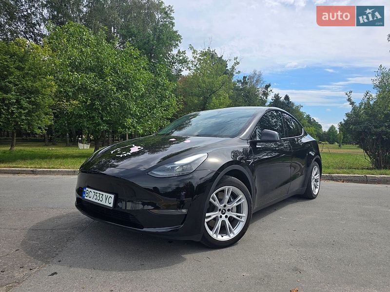 Tesla Model Y 2023 Tesla Model Y 2023