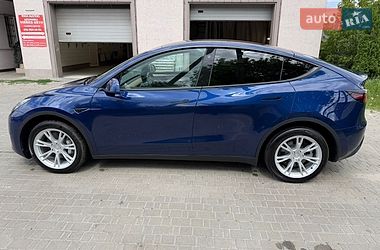 Позашляховик / Кросовер Tesla Model Y 2023 в Києві