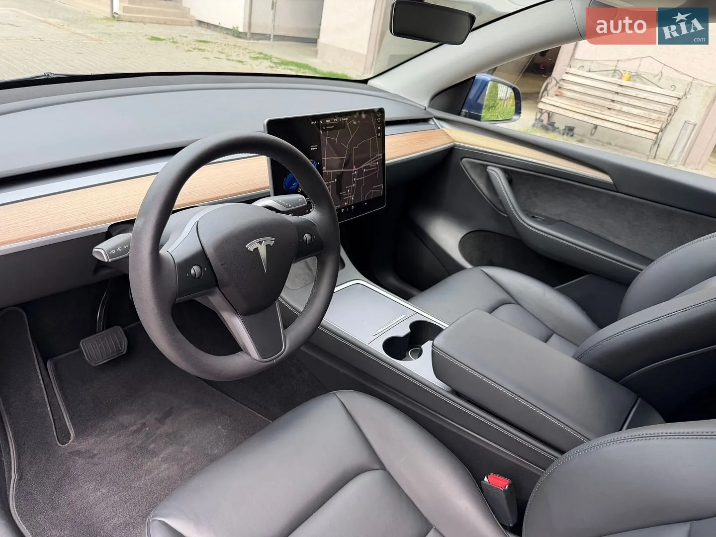 2023 Tesla Model Y - мініатюра 11