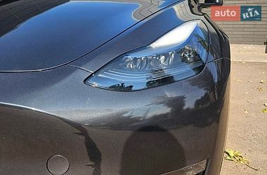 Внедорожник / Кроссовер Tesla Model Y 2024 в Кривом Роге