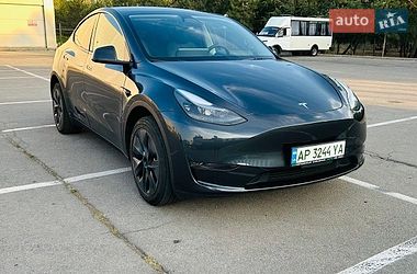 Внедорожник / Кроссовер Tesla Model Y 2024 в Запорожье