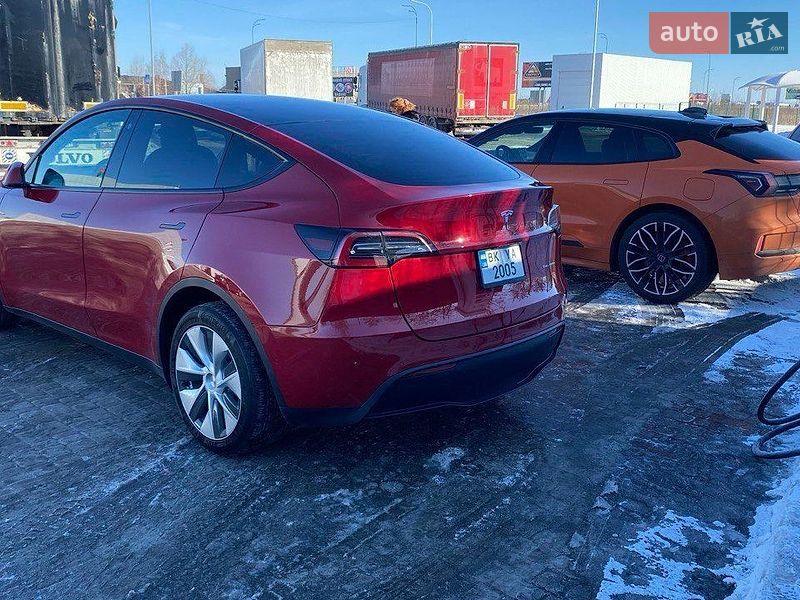 Внедорожник / Кроссовер Tesla Model Y 2021 в Ровно фото 6 Внедорожник / Кроссовер Tesla Model Y 2021 в Ровно