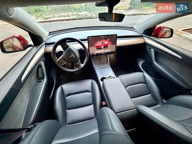 Tesla Model Y 2023 Tesla Model Y 2023