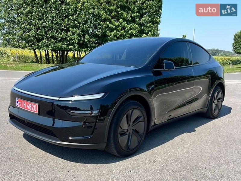 Позашляховик / Кросовер Tesla Model Y 2025 в Валках