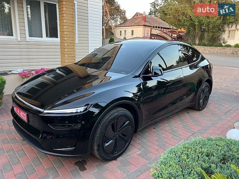 Позашляховик / Кросовер Tesla Model Y 2025 в Валках