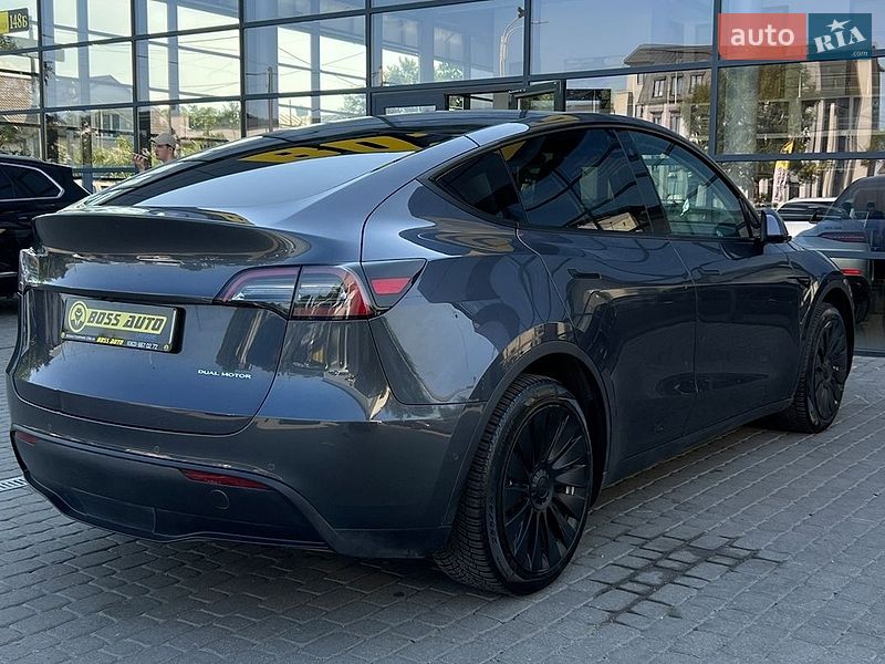 Внедорожник / Кроссовер Tesla Model Y 2021 в Ивано-Франковске