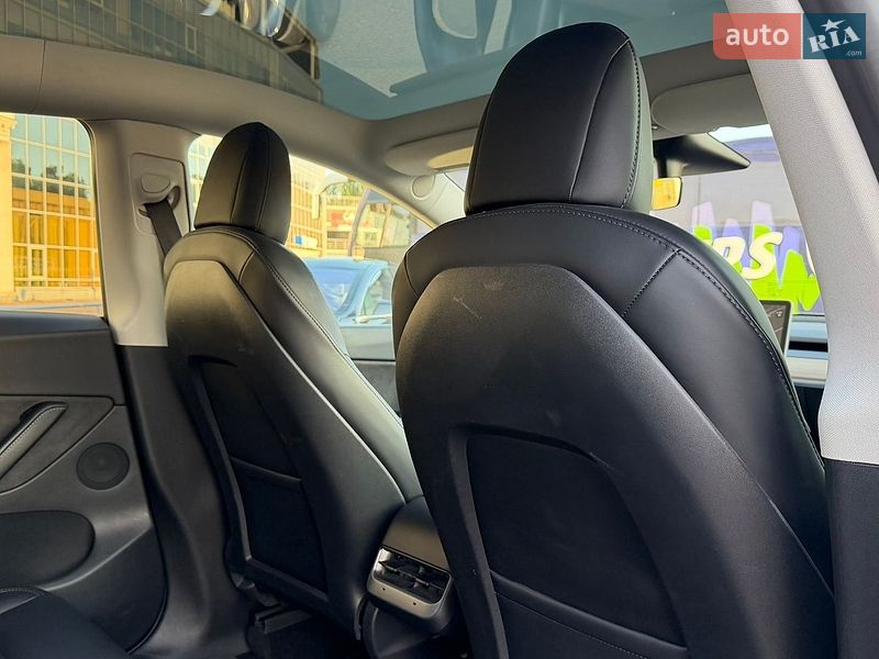 Позашляховик / Кросовер Tesla Model Y 2021 в Одесі