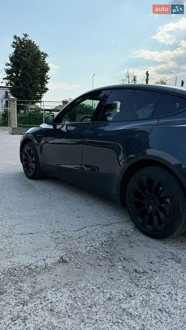 2024 Tesla Model Y - мініатюра 15