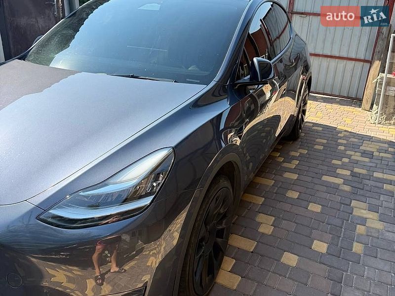 Позашляховик / Кросовер Tesla Model Y 2022 в Дніпрі