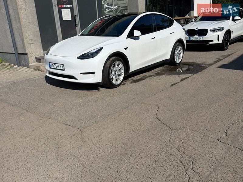 Внедорожник / Кроссовер Tesla Model Y 2020 в Ужгороде фото Внедорожник / Кроссовер Tesla Model Y 2020 в Ужгороде