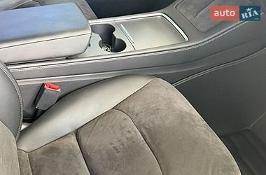 Внедорожник / Кроссовер Tesla Model Y 2024 в Киеве