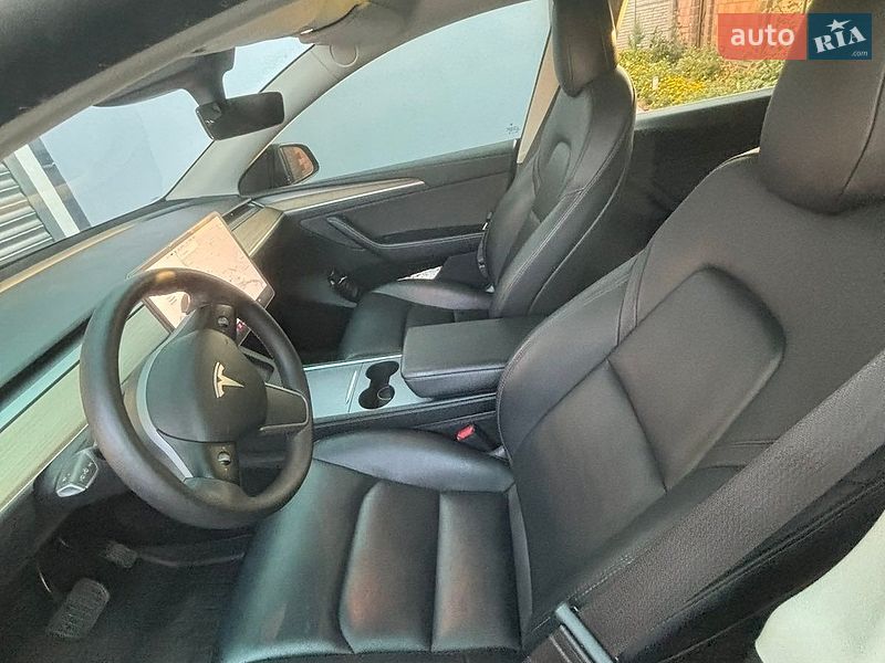 Внедорожник / Кроссовер Tesla Model Y 2022 в Днепре