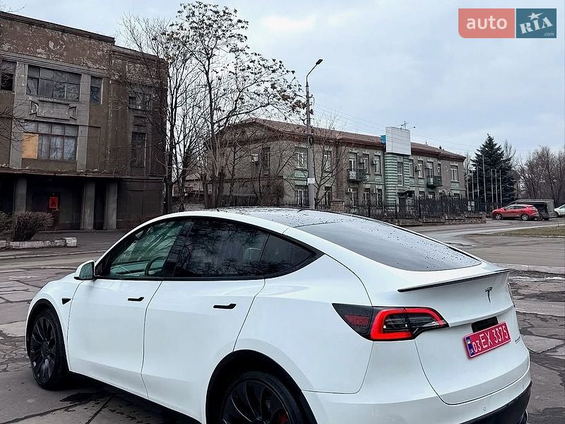 Внедорожник / Кроссовер Tesla Model Y 2021 в Хмельницком