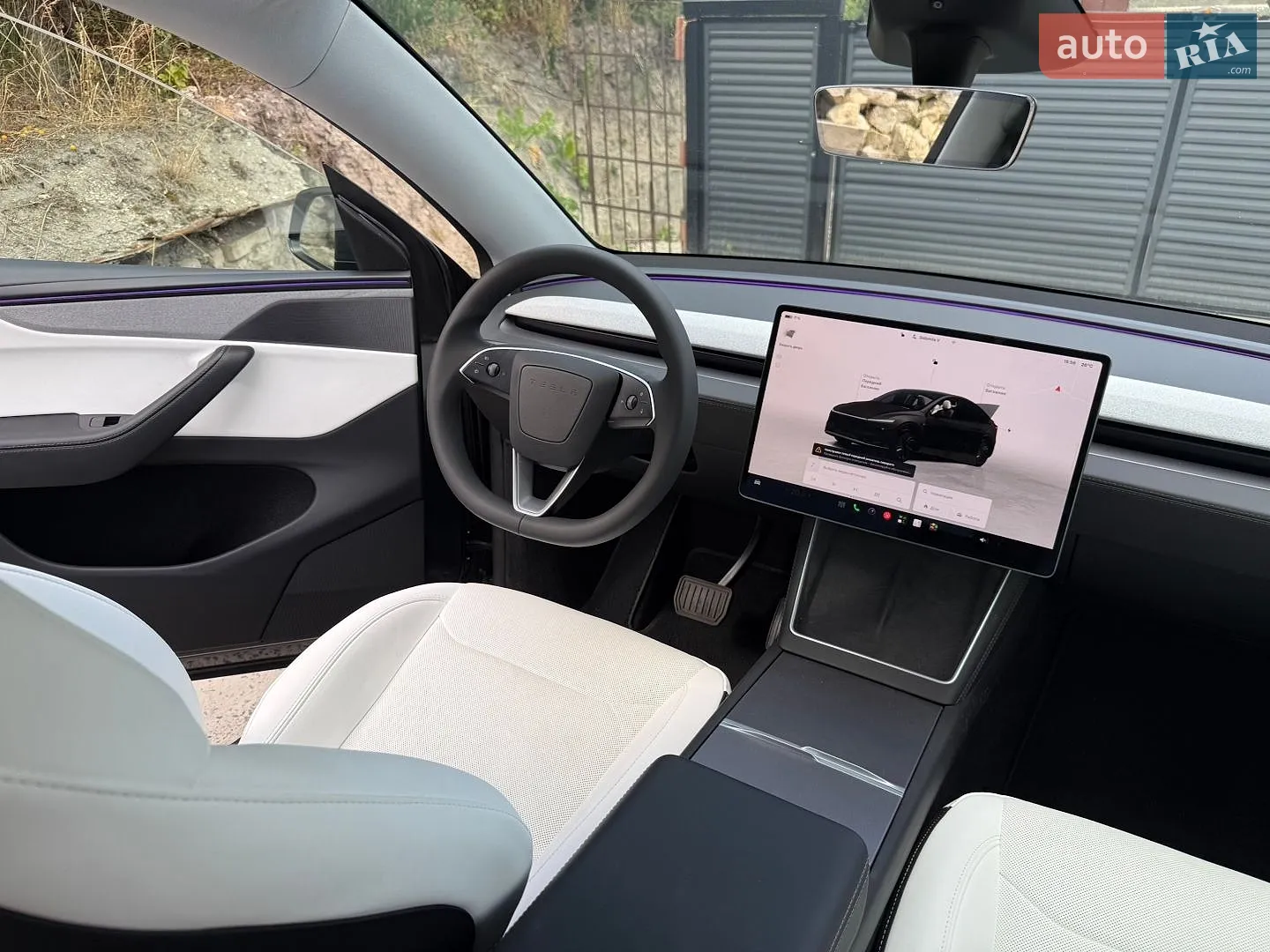 2025 Tesla Model Y - мініатюра 19