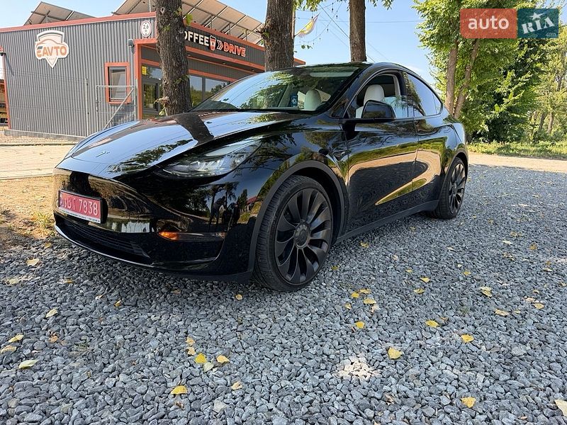 Внедорожник / Кроссовер Tesla Model Y 2022 в Черновцах фото 2 Внедорожник / Кроссовер Tesla Model Y 2022 в Черновцах