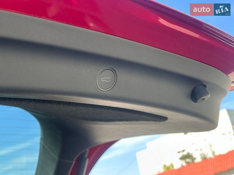 Позашляховик / Кросовер Tesla Model Y 2020 в Запоріжжі фото 30 Позашляховик / Кросовер Tesla Model Y 2020 в Запоріжжі