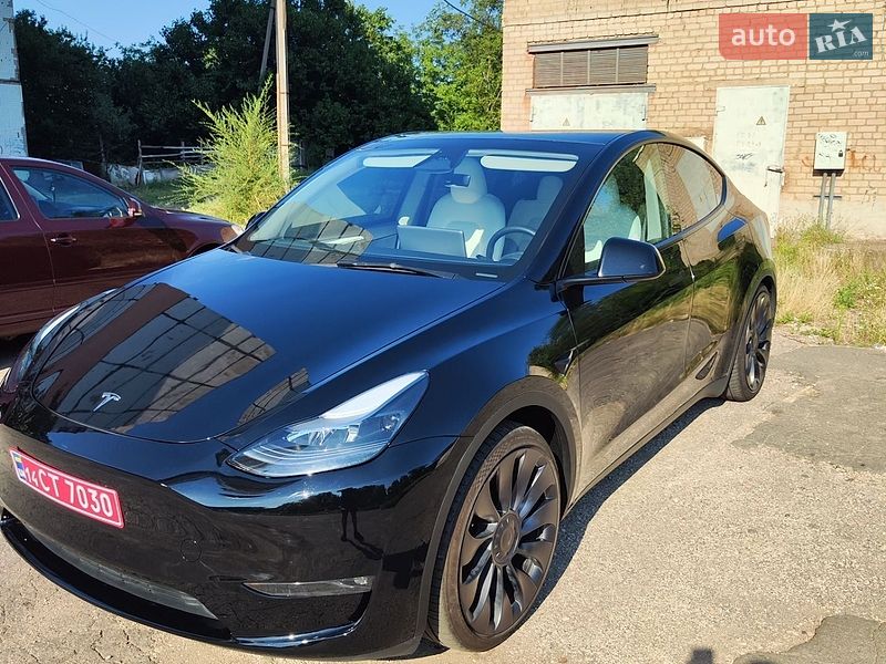 Внедорожник / Кроссовер Tesla Model Y 2023 в Кривом Роге фото 2 Внедорожник / Кроссовер Tesla Model Y 2023 в Кривом Роге