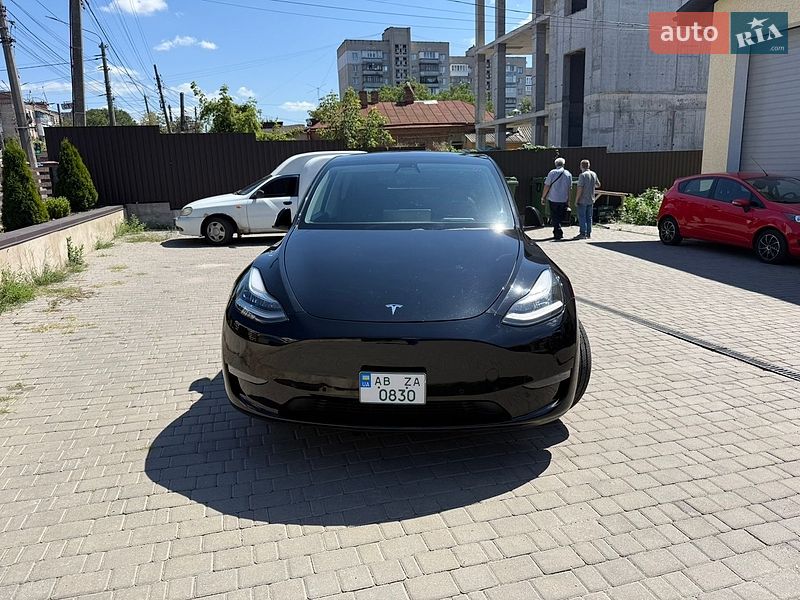 Позашляховик / Кросовер Tesla Model Y 2021 в Вінниці