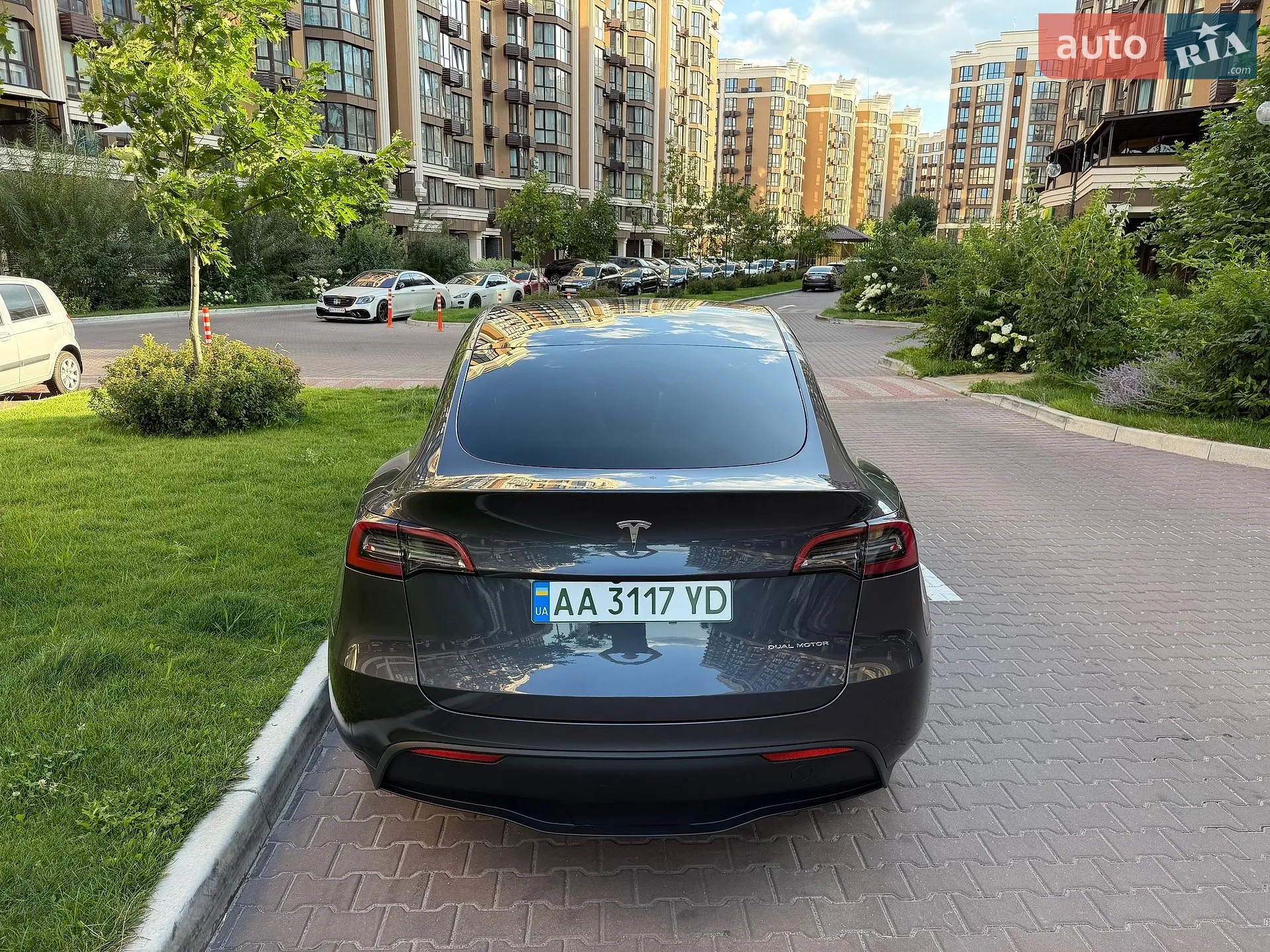 2022 Tesla Model Y - мініатюра 13