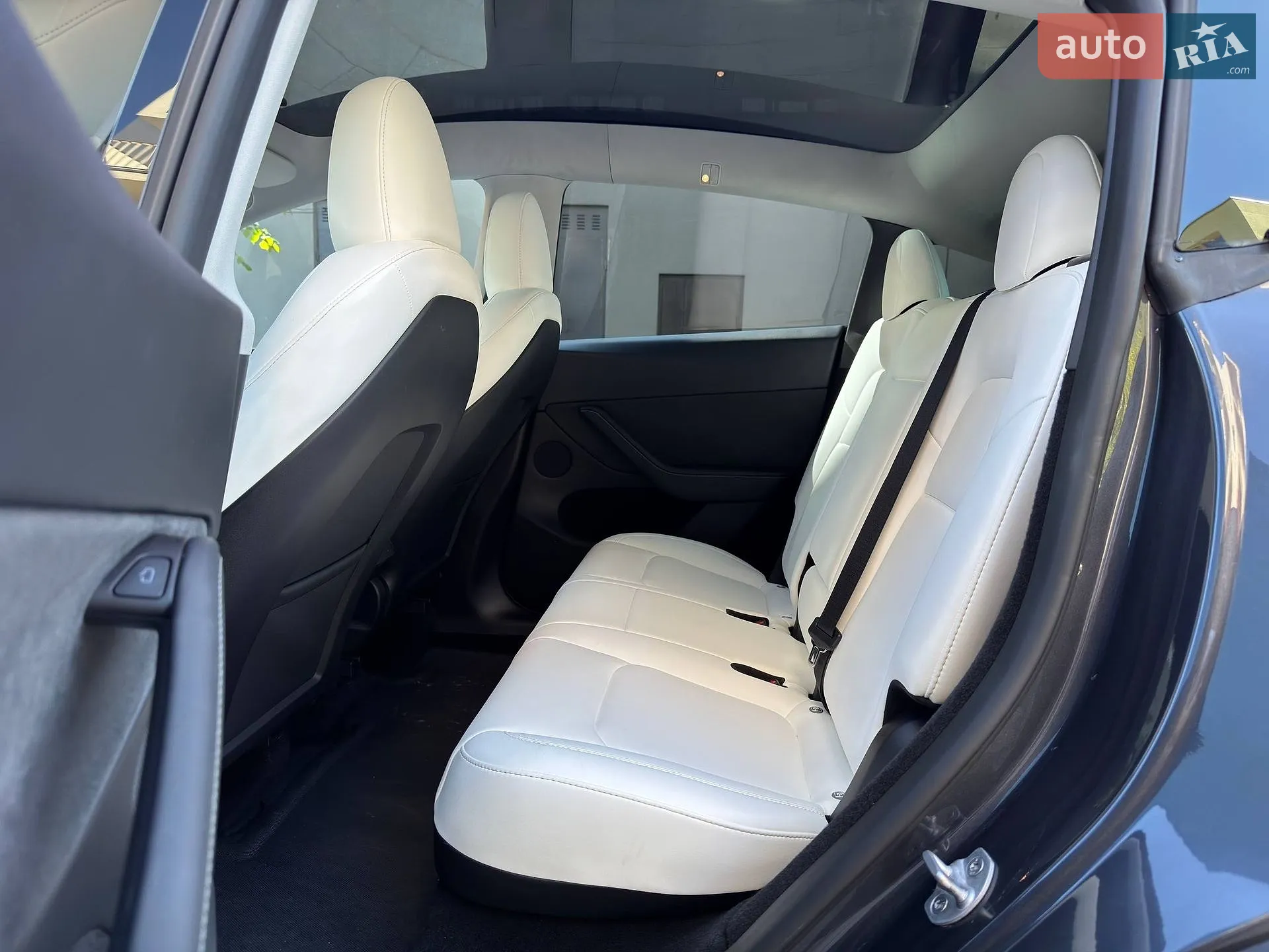 2024 Tesla Model Y - мініатюра 13