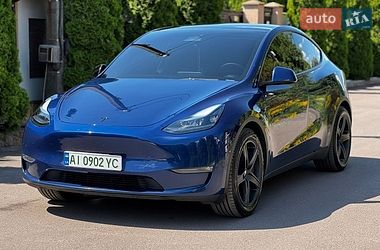 Внедорожник / Кроссовер Tesla Model Y 2022 в Киеве