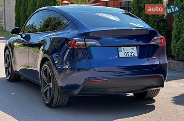 Внедорожник / Кроссовер Tesla Model Y 2022 в Киеве