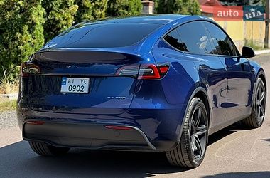 Внедорожник / Кроссовер Tesla Model Y 2022 в Киеве