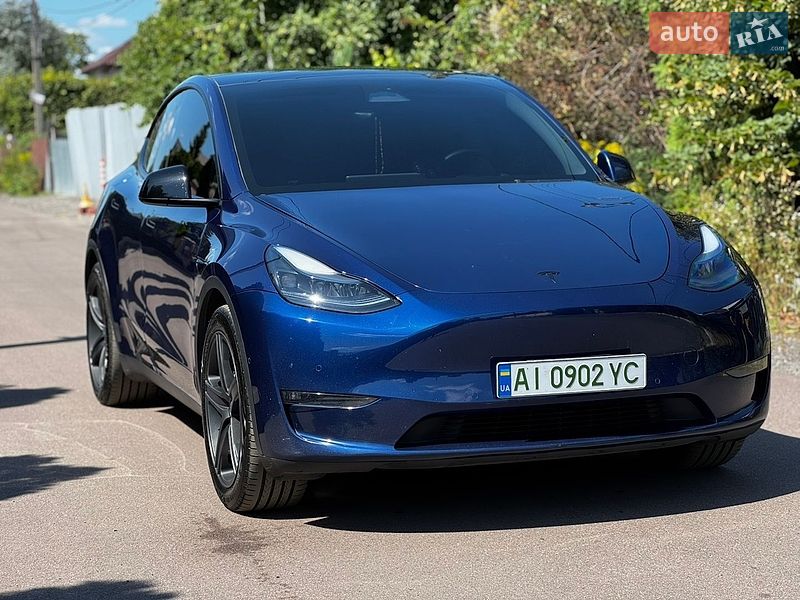 Внедорожник / Кроссовер Tesla Model Y 2022 в Киеве