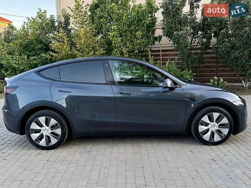 Позашляховик / Кросовер Tesla Model Y 2023 в Одесі