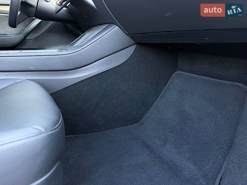 Позашляховик / Кросовер Tesla Model Y 2023 в Одесі