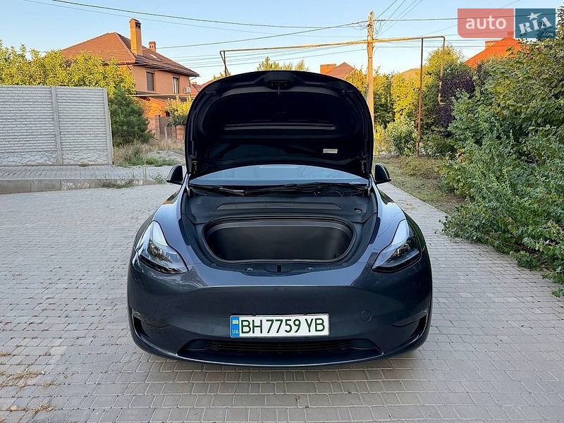 Позашляховик / Кросовер Tesla Model Y 2023 в Одесі