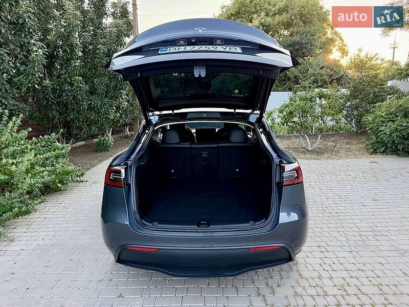 Позашляховик / Кросовер Tesla Model Y 2023 в Одесі