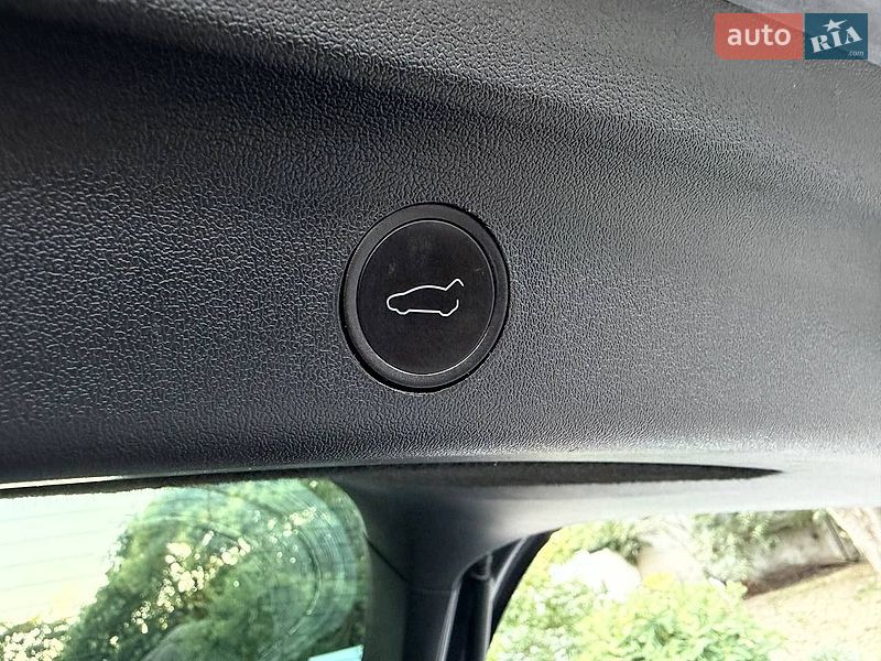 Позашляховик / Кросовер Tesla Model Y 2023 в Одесі