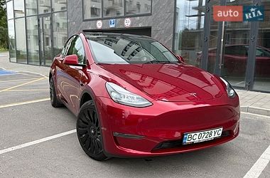 Позашляховик / Кросовер Tesla Model Y 2024 в Львові